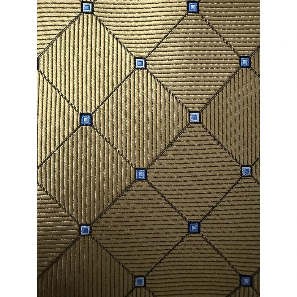 Jos A Bank Executive Neckwear Tie Gold Blue Diamond Pattern 100% Silk JBHS